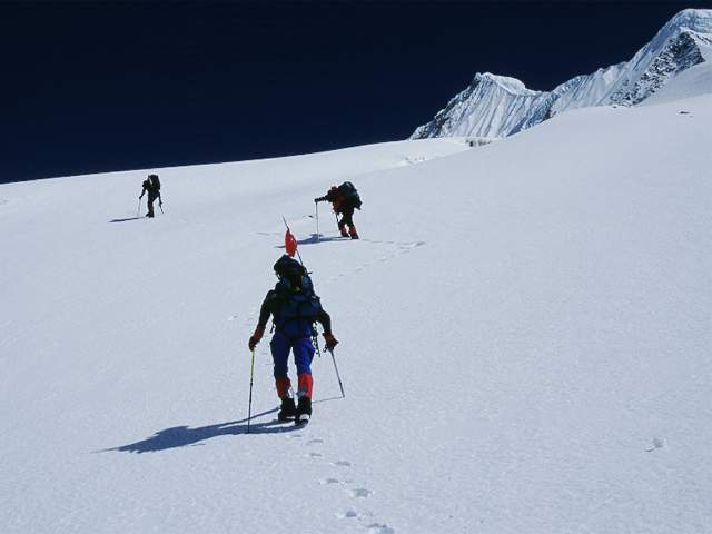 Climb with Singu Chuli in background