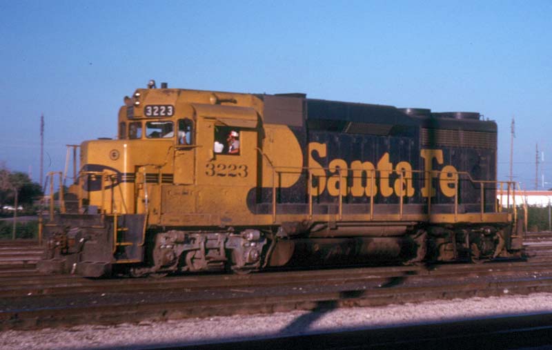 ATSF GP30 #3223