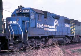 Conrail GP38-2 #8265