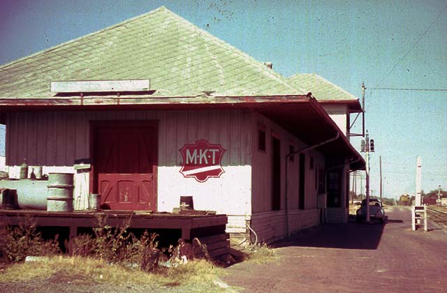 Vinita station