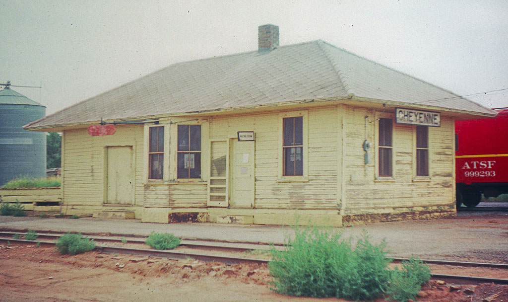 Cheyenne station front view
